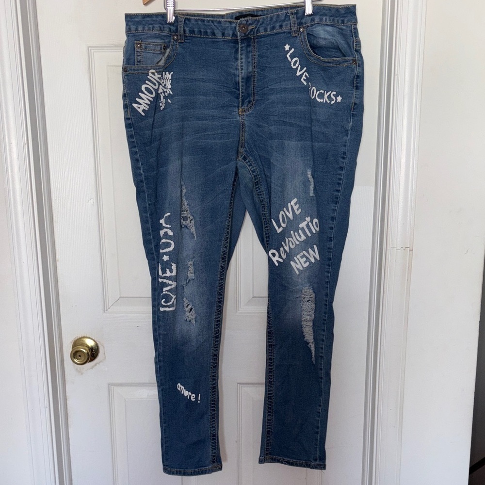 Ashley Stewart Graffiti Love Jeans Blue Size 22